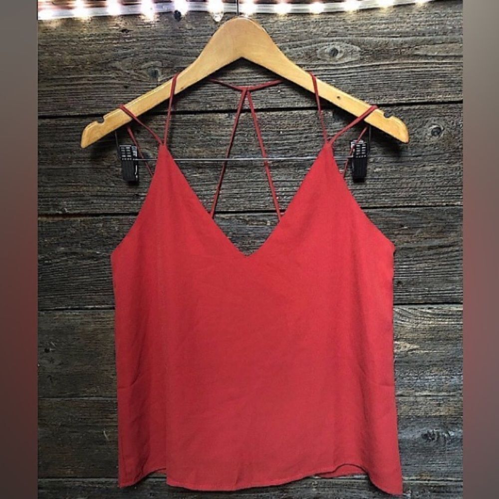 💕5️⃣ T.I.M.I.N.G women’s top .